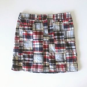 Ann Taylor loft adorable plaid skirt with front